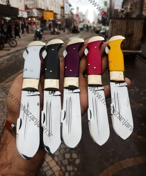 چاقوی ضامن دار تیغه بادامی