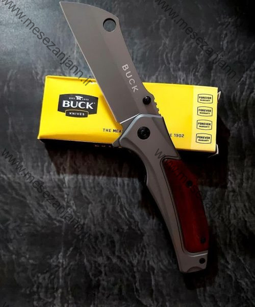 چاقوی باک ساطوری