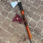 تبر سر نیزه ای