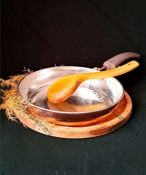 ماهی تابه تک دسته