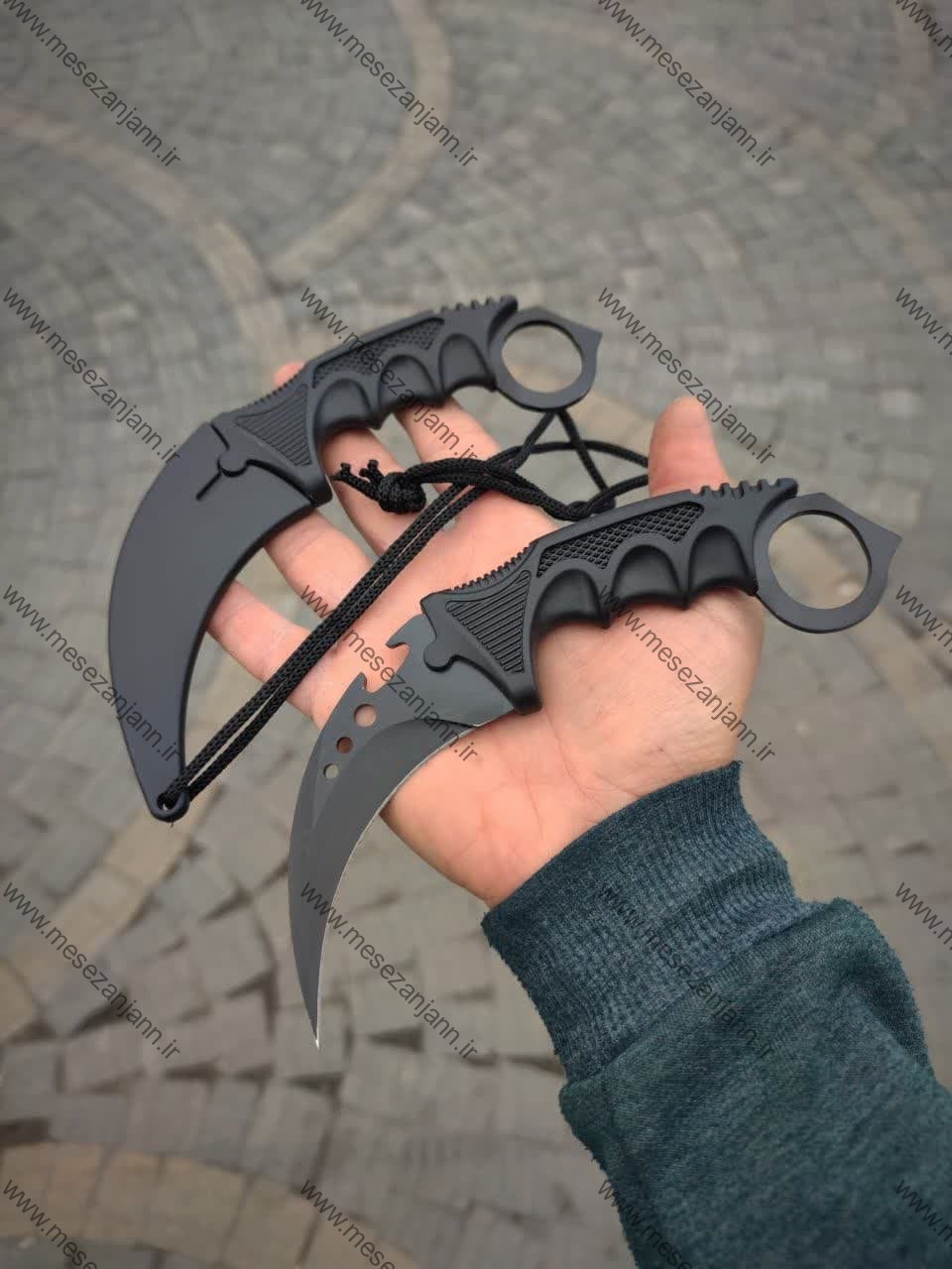 کارامبیت مشکی