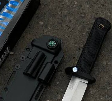 کارد تانتو ریکان طرح جدید