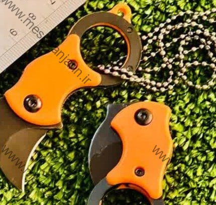 کارامبیت گردنبندی