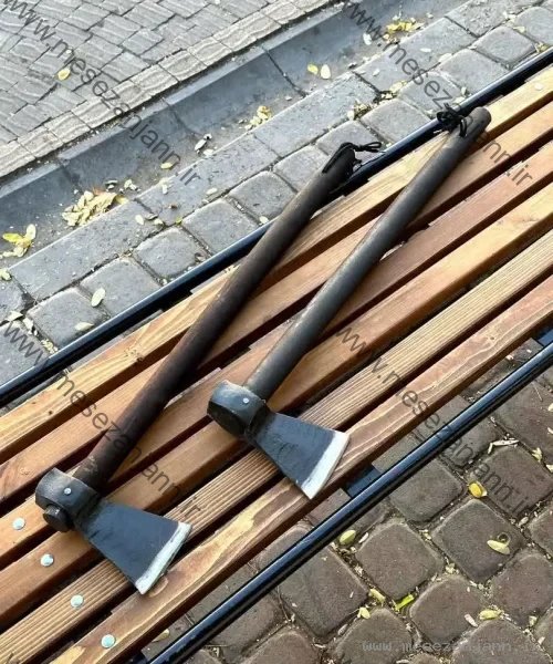 تبر جنگلی مدل چکشی