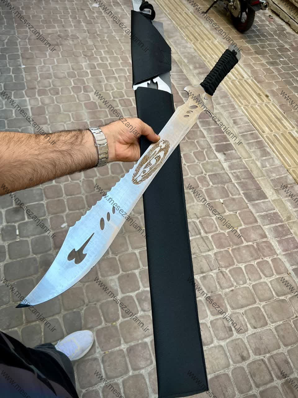 بامبوزن یاغی 80 سانتی 1 بامبوزن یاغی 80 سانتی