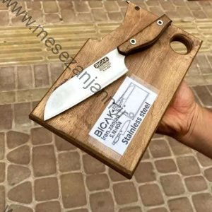 چاقوی آشپرخانه همراه با تخته کار