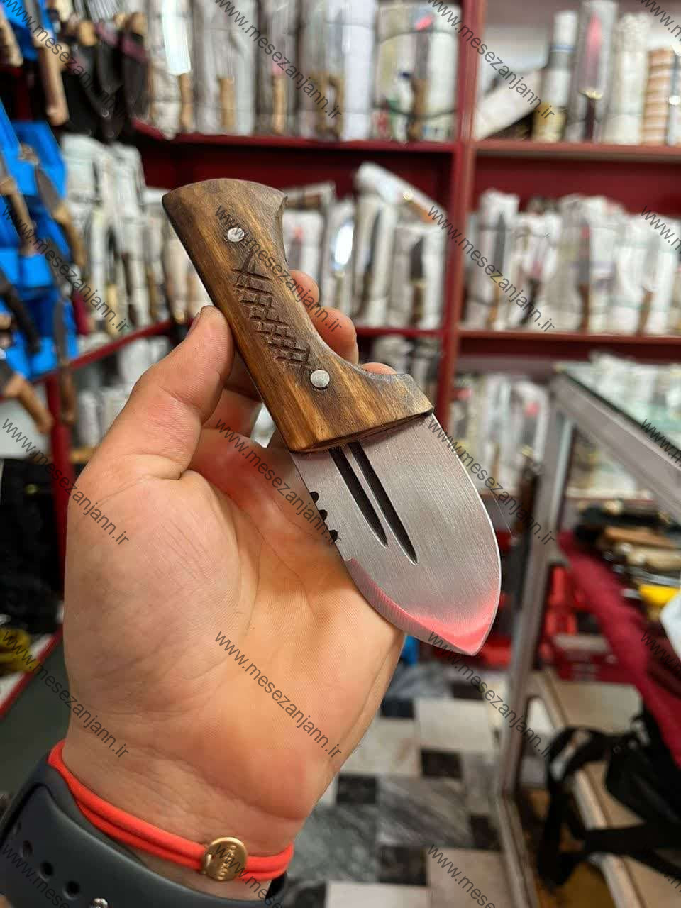 تیزی اکبری 1 تیزی اکبری