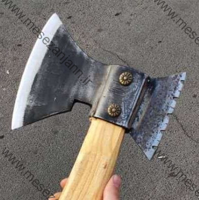 تبر تاج دار جنگلی 2 تبر تاج دار جنگلی