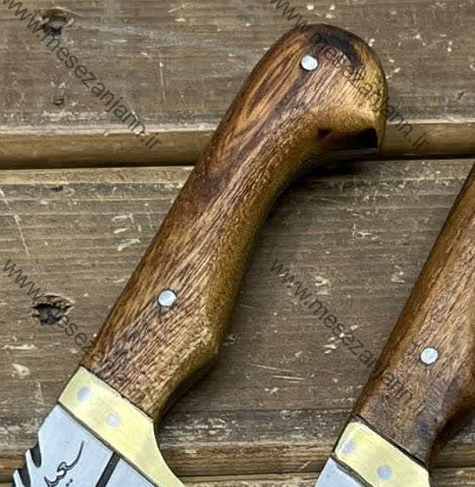 پوستکن تیغه بادامی 3 پوستکن تیغه بادامی