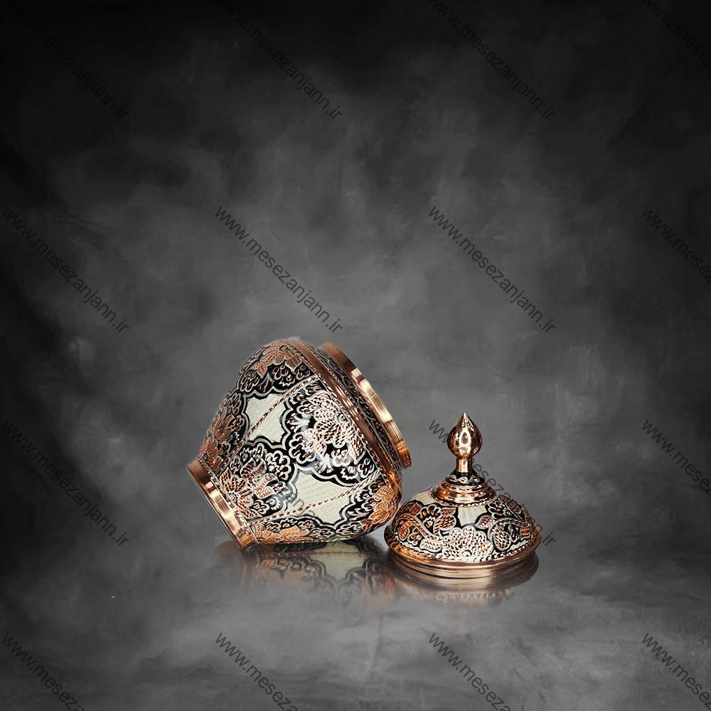 شکلات خوری کوزه ای نقره کوب 4 شکلات خوری کوزه ای نقره کوب