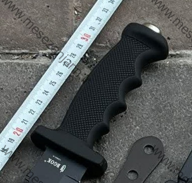 ست کارد شکاری و پرتابی 2 ست کارد شکاری و پرتابی