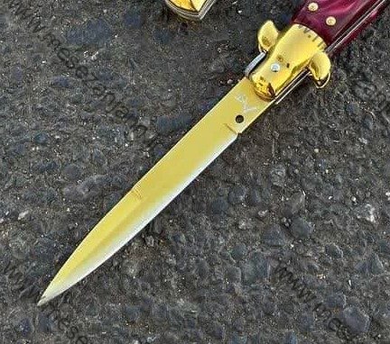 چاقوی پدرخوانده جنتلمن 2 چاقوی پدرخوانده جنتلمن