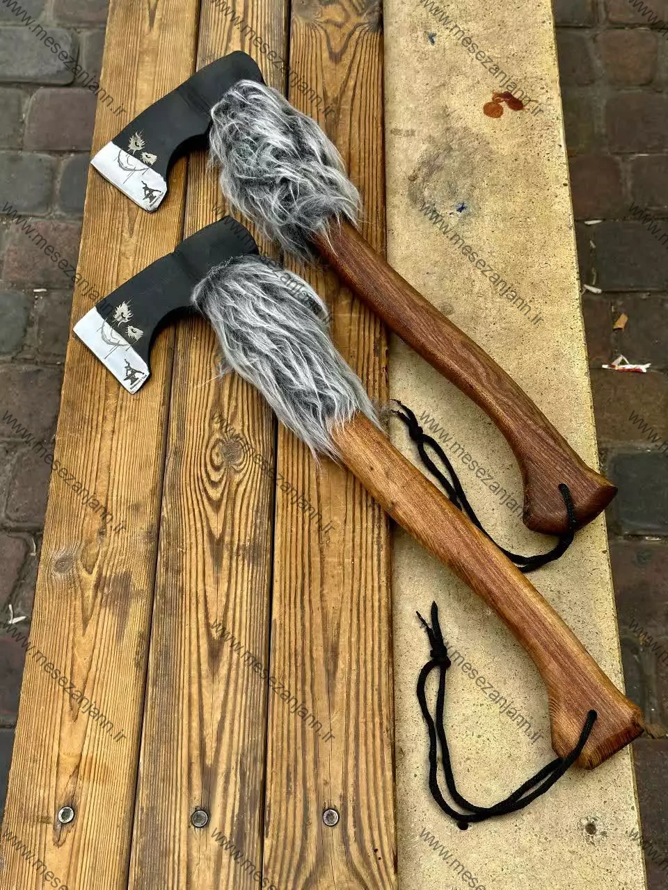 تبر جنگلی جوکر 1 تبر جنگلی جوکر