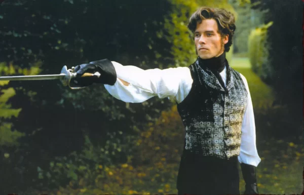 the-count-monte-cristo-guy-pearce-young-with-sword