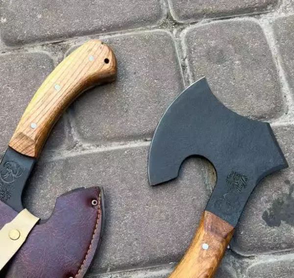 تبر کمپینگ کوله ای هما