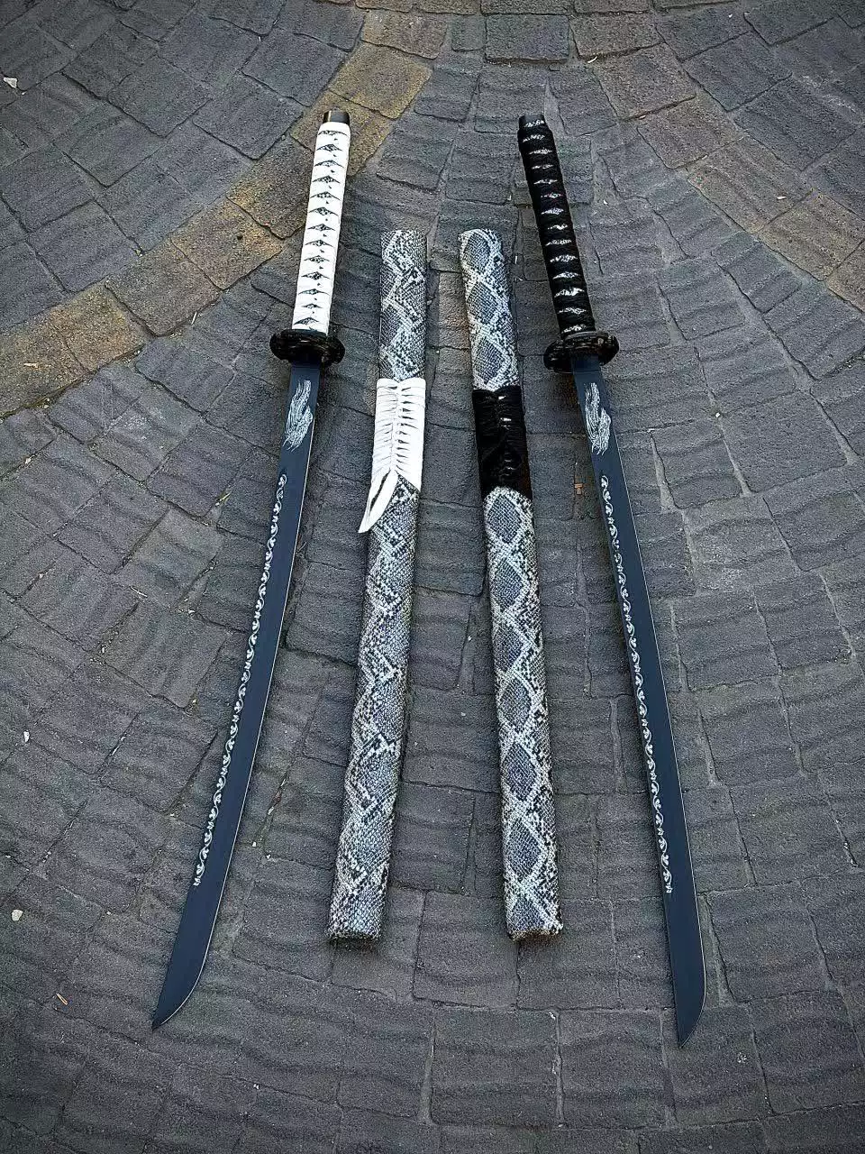 شمشیر کاتانا اژدها 1 شمشیر کاتانا اژدها