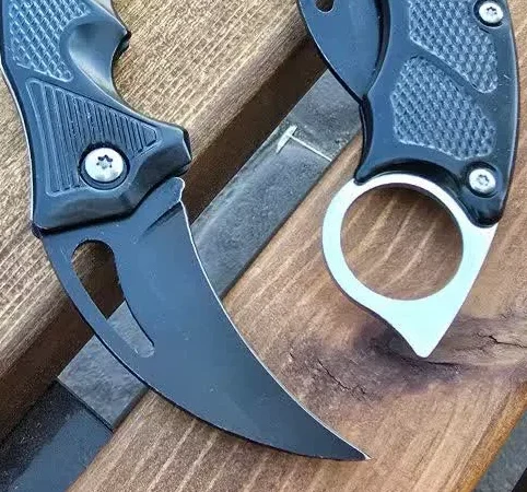 چاقو کارامبیت 2 چاقو کارامبیت