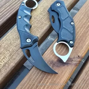 چاقو کارامبیت